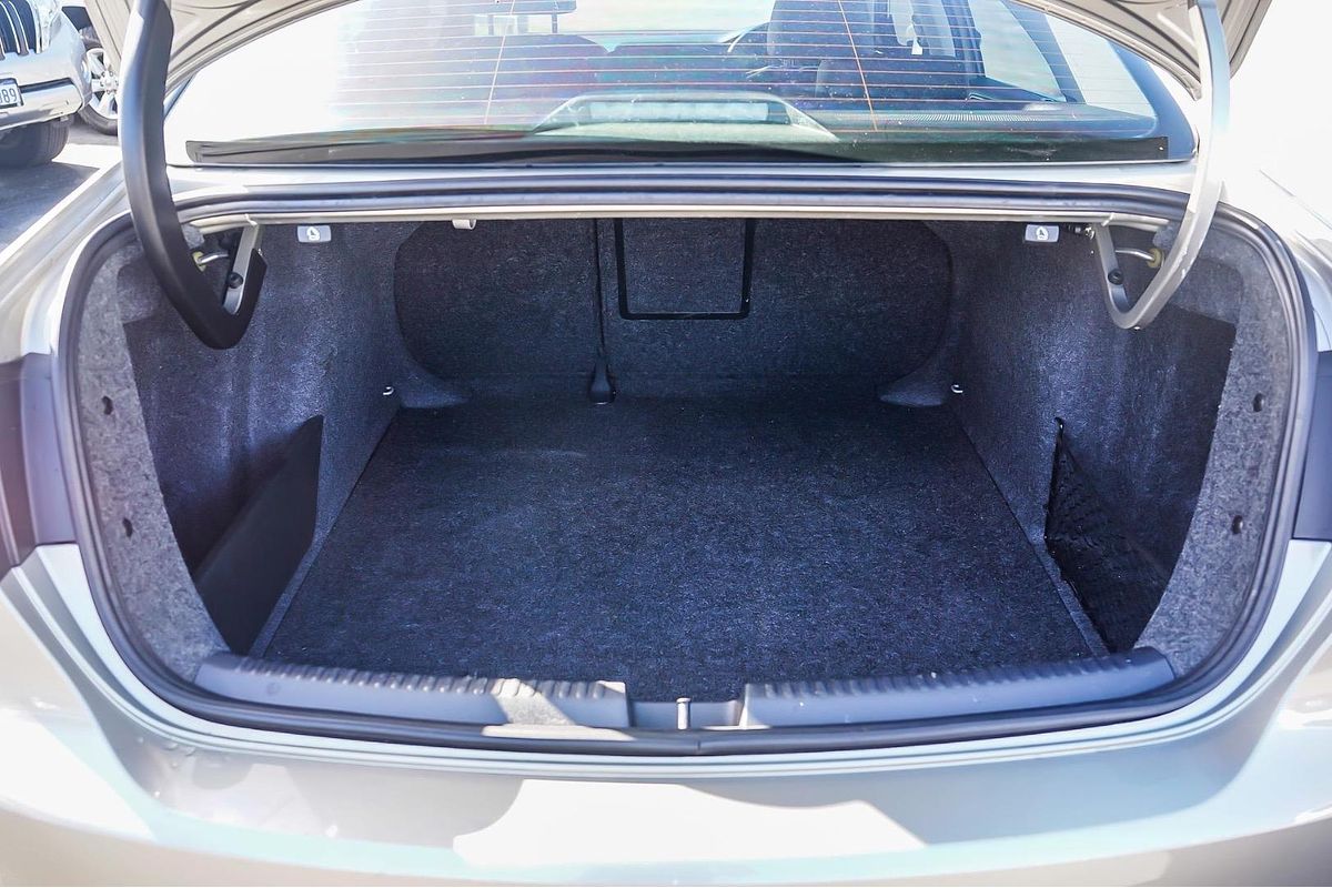 2012 Volkswagen Jetta 147TSI Highline 1B
