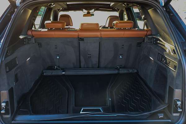 2022 BMW X5 xDrive40i M Sport G05