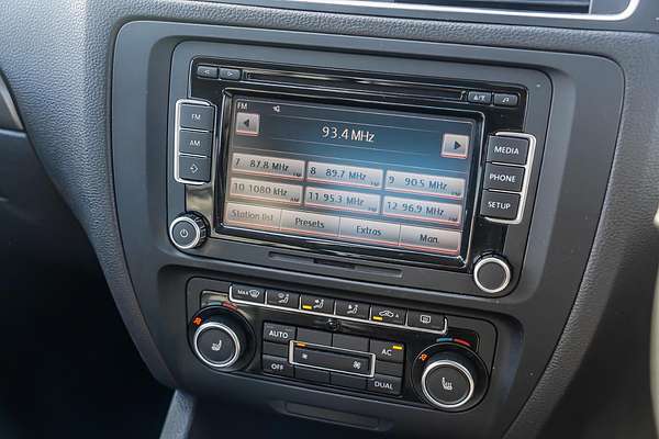 2012 Volkswagen Jetta 147TSI Highline 1B