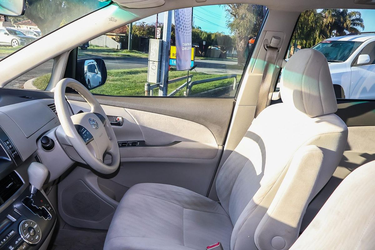 2010 Toyota Tarago GLi GSR50R