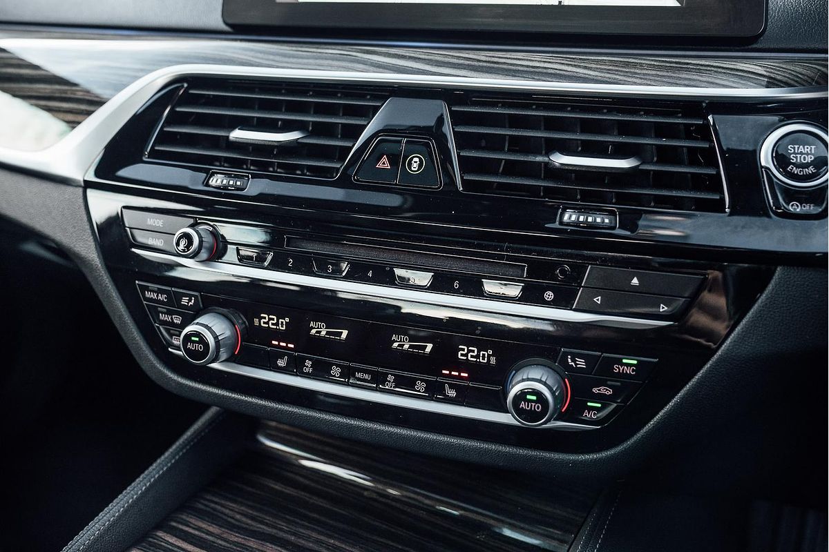 2017 BMW 5 Series 530i M Sport G30