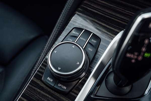 2017 BMW 5 Series 530i M Sport G30