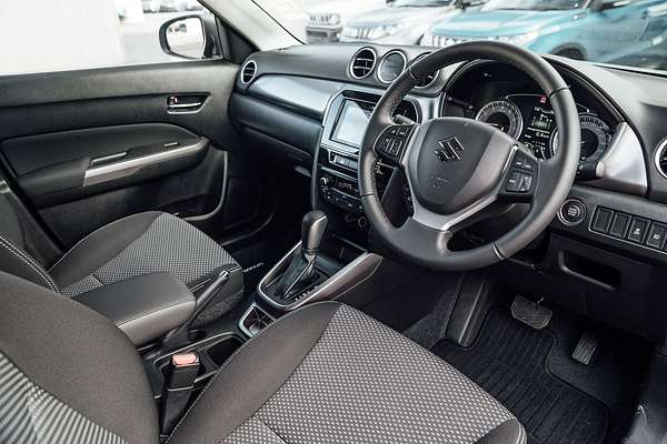 2024 Suzuki Vitara LY Series II