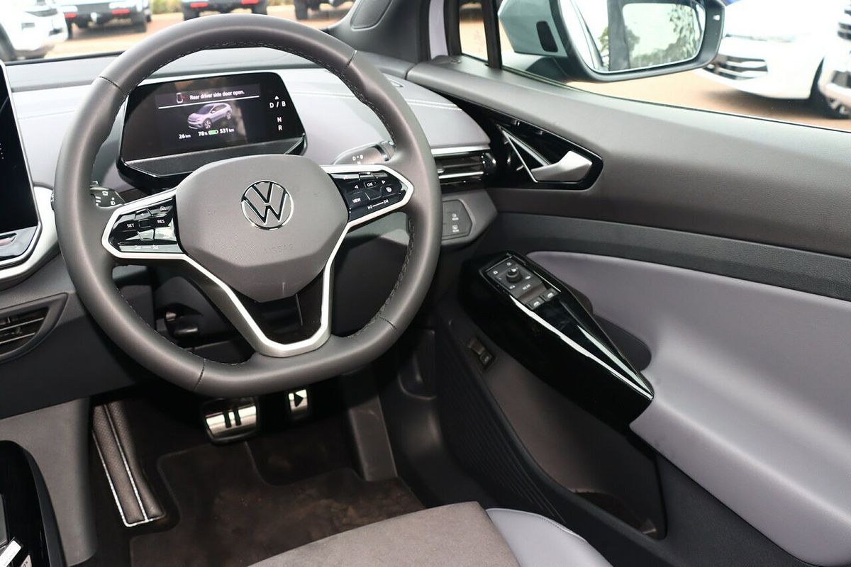 2025 Volkswagen ID.4 Pro E2