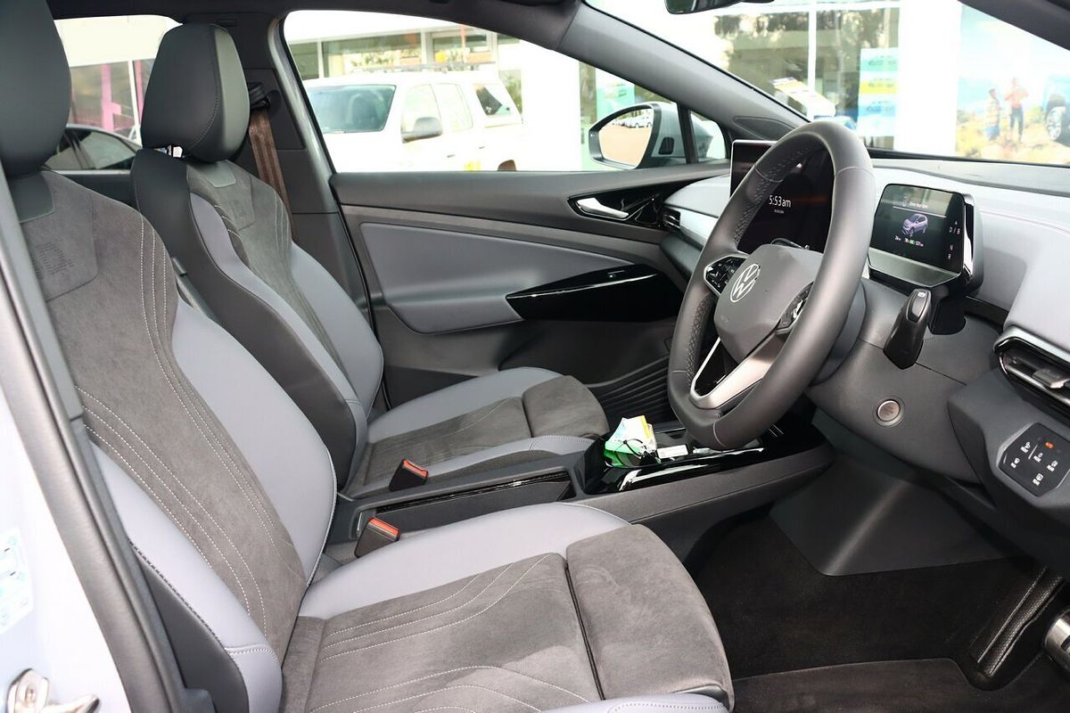2025 Volkswagen ID.4 Pro E2