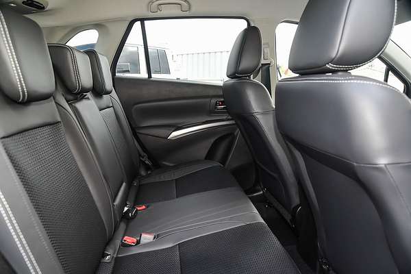 2024 Suzuki S-Cross Plus JYB