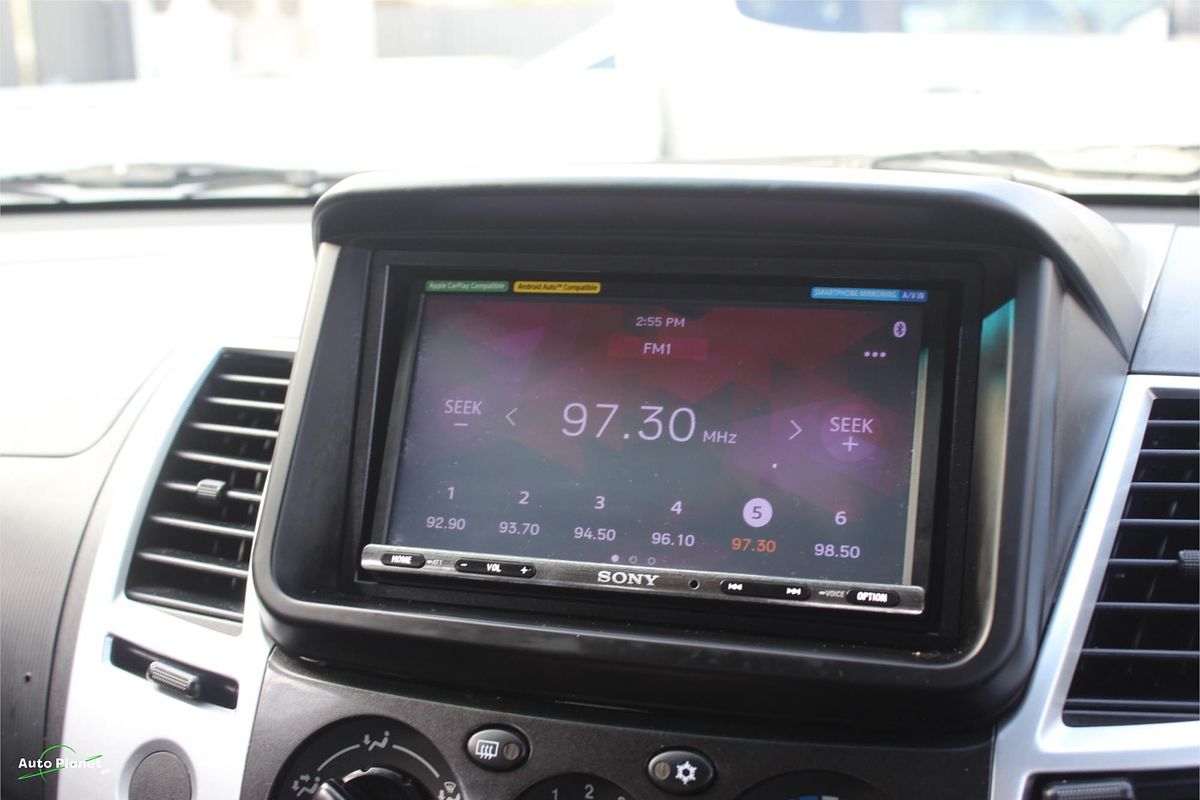 2013 Mitsubishi Challenger PB