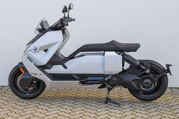 2024 BMW CE 04 CE