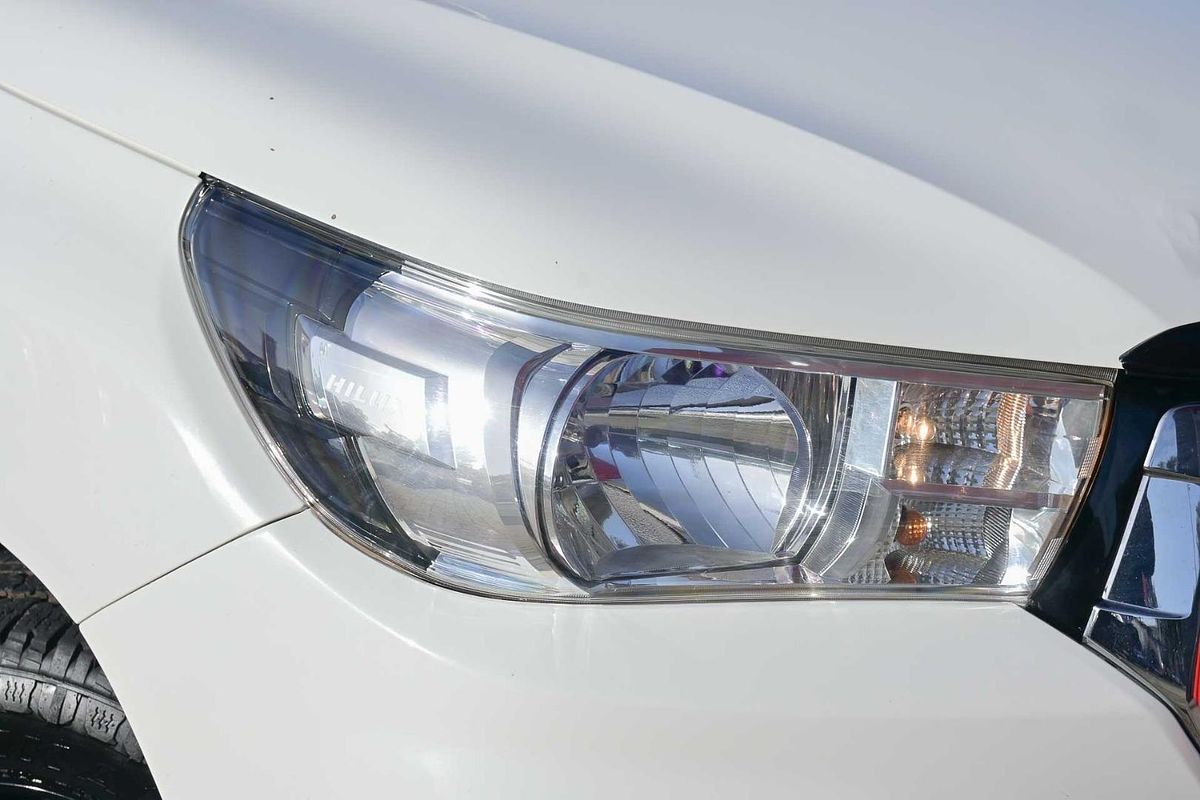 2020 Toyota Hilux SR GUN126R 4X4
