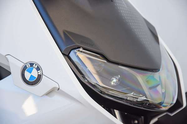 2024 BMW CE 04 CE