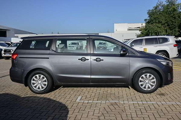 2017 Kia Carnival S YP