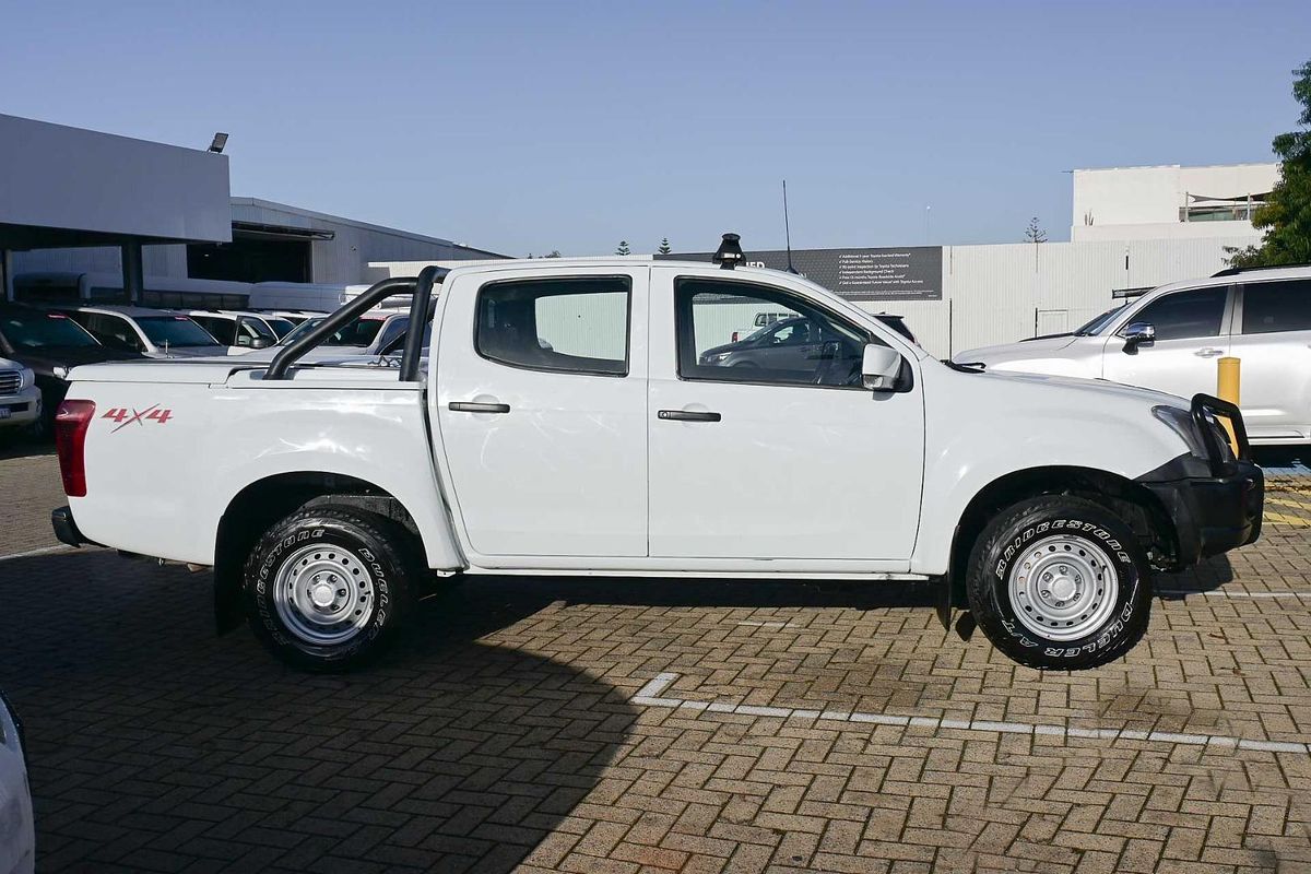 2019 Isuzu D-MAX SX 4X4
