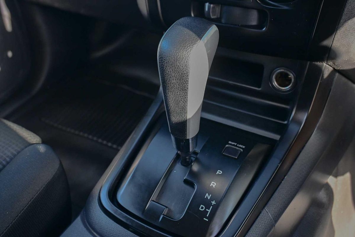 2019 Isuzu D-MAX SX 4X4