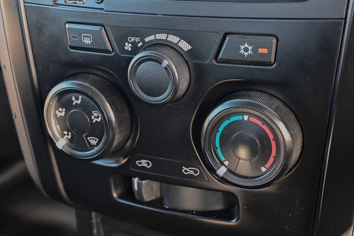 2019 Isuzu D-MAX SX 4X4