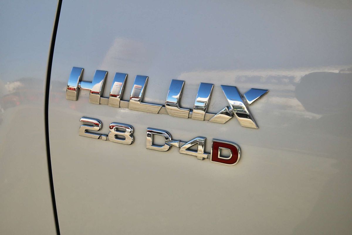 2020 Toyota Hilux SR5 GUN126R 4X4