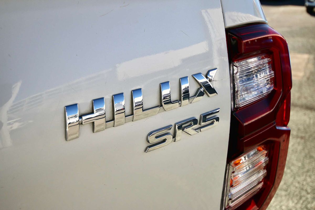 2020 Toyota Hilux SR5 GUN126R 4X4
