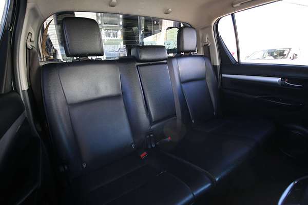 2020 Toyota Hilux SR5 GUN126R 4X4