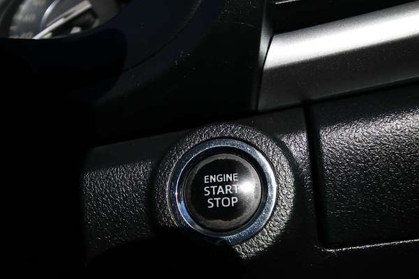 2020 Toyota Hilux SR5 GUN126R 4X4