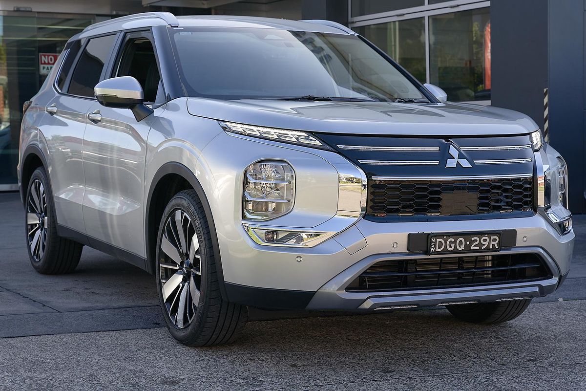 2025 Mitsubishi Outlander Aspire ZM