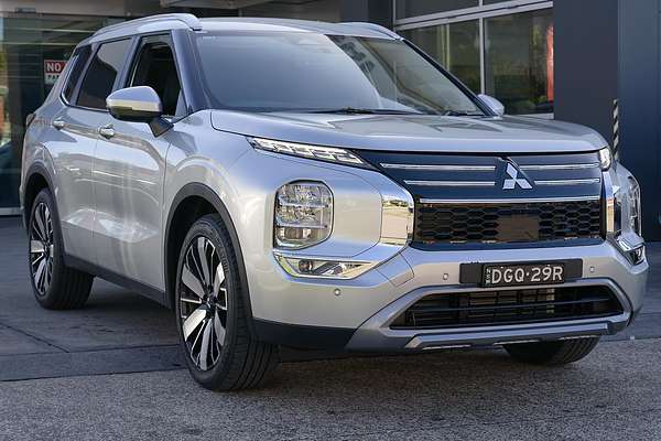 2025 Mitsubishi Outlander Aspire ZM
