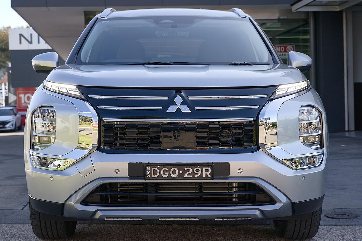 2025 Mitsubishi Outlander Aspire ZM