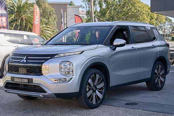 2025 Mitsubishi Outlander Aspire ZM