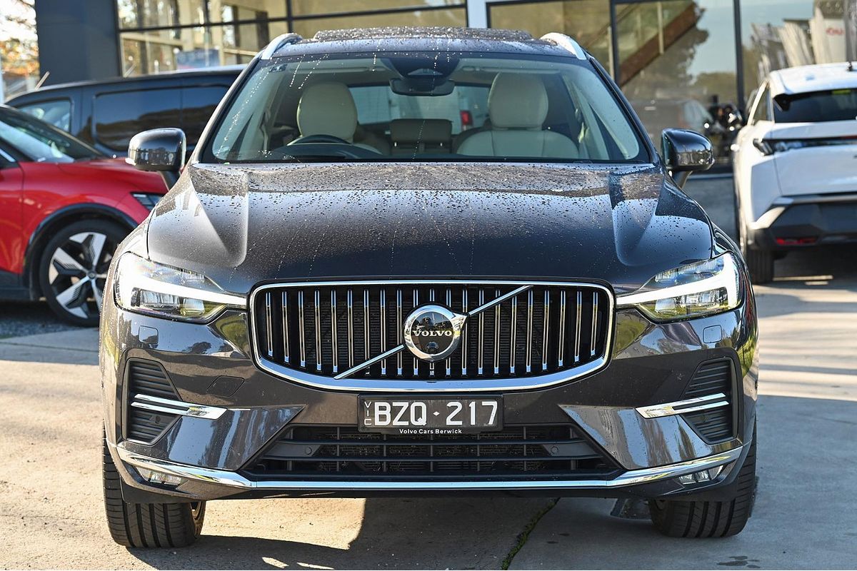 2022 Volvo XC60 B5 Inscription