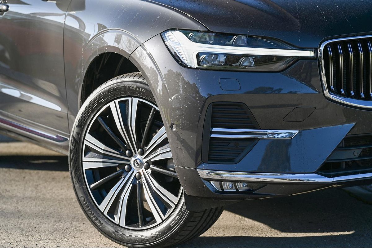 2022 Volvo XC60 B5 Inscription