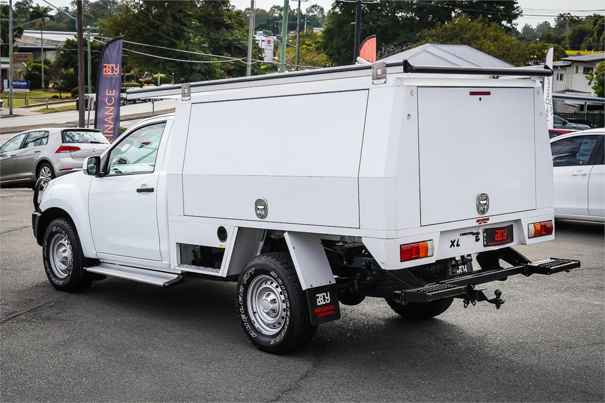 2019 Isuzu D-MAX SX 4X4