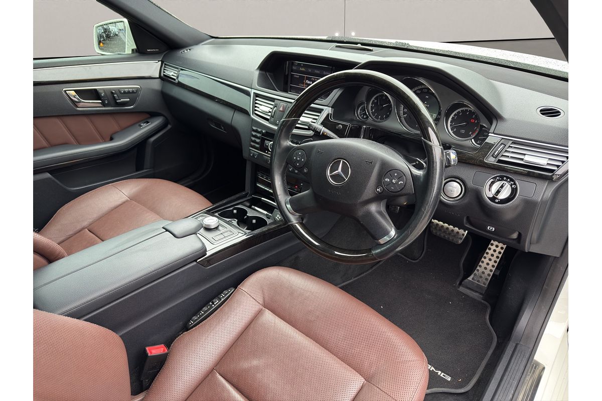 2010 Mercedes-Benz E 500 AMG AVANTGARDE