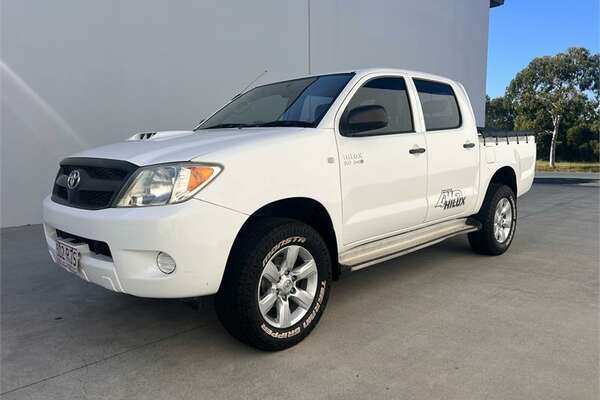 2007 Toyota HILUX SR (4x4) KUN26R 07 UPGRADE 4X4