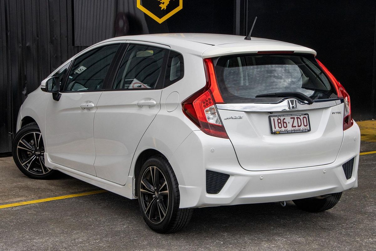 2016 Honda Jazz VTi-L GF