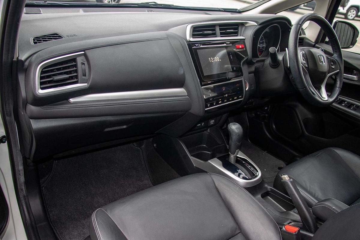 2016 Honda Jazz VTi-L GF