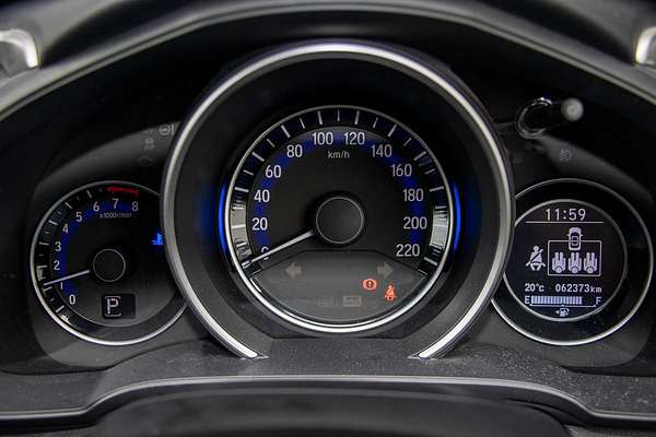 2016 Honda Jazz VTi-L GF