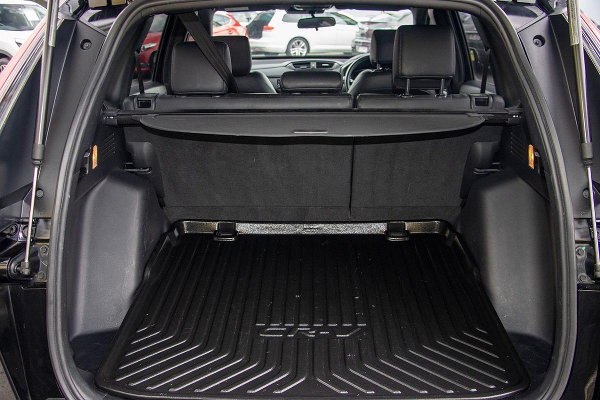 2022 Honda CR-V Black Edition RW