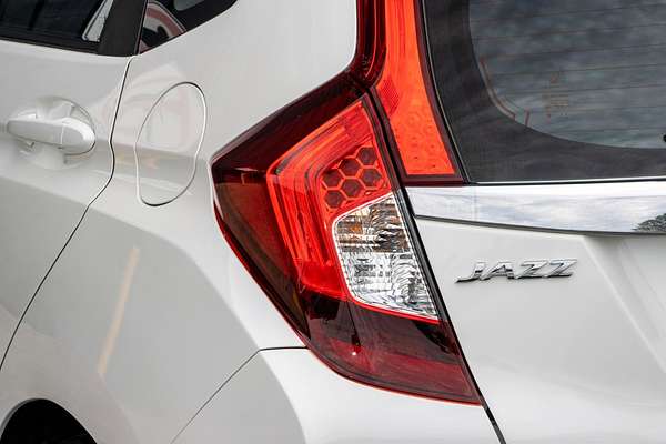 2016 Honda Jazz VTi-L GF