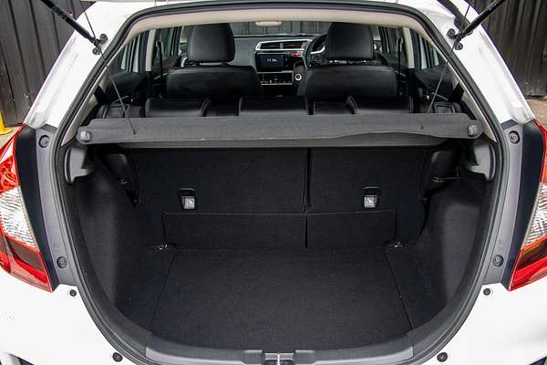 2016 Honda Jazz VTi-L GF