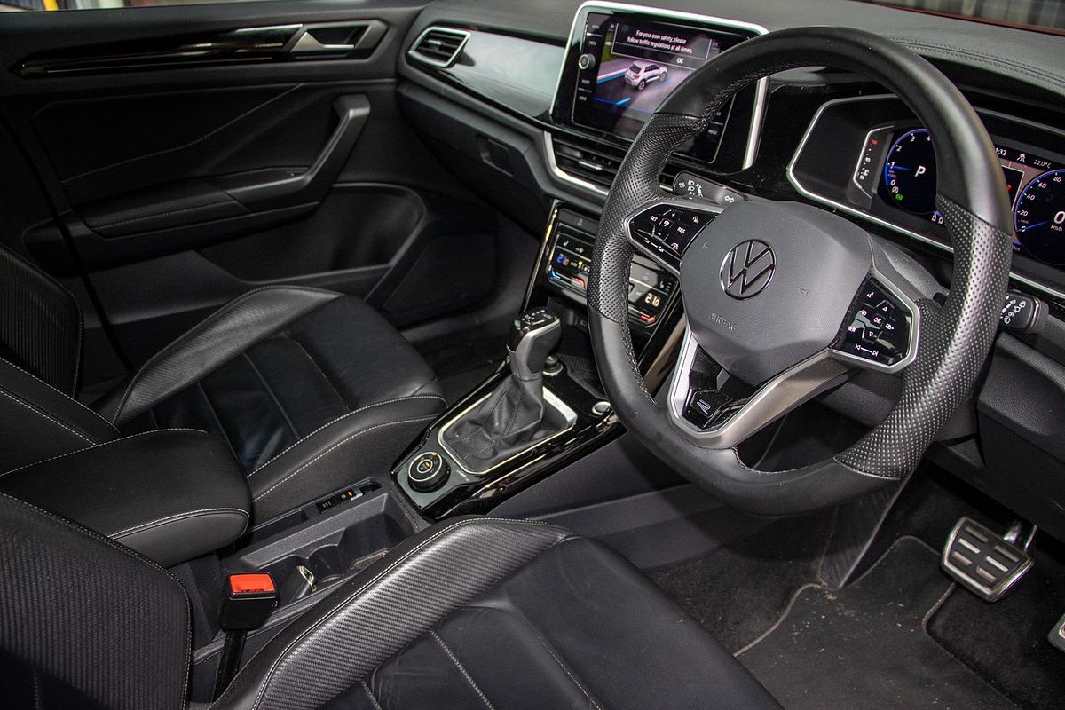 2023 Volkswagen T-Roc 140TSI R-Line D11