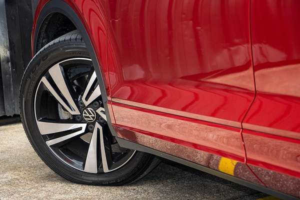 2023 Volkswagen T-Roc 140TSI R-Line D11