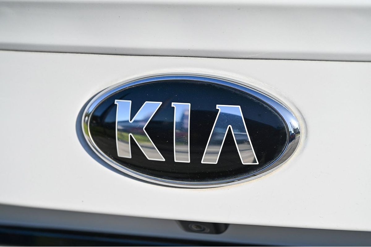 2017 Kia Cerato Sport YD