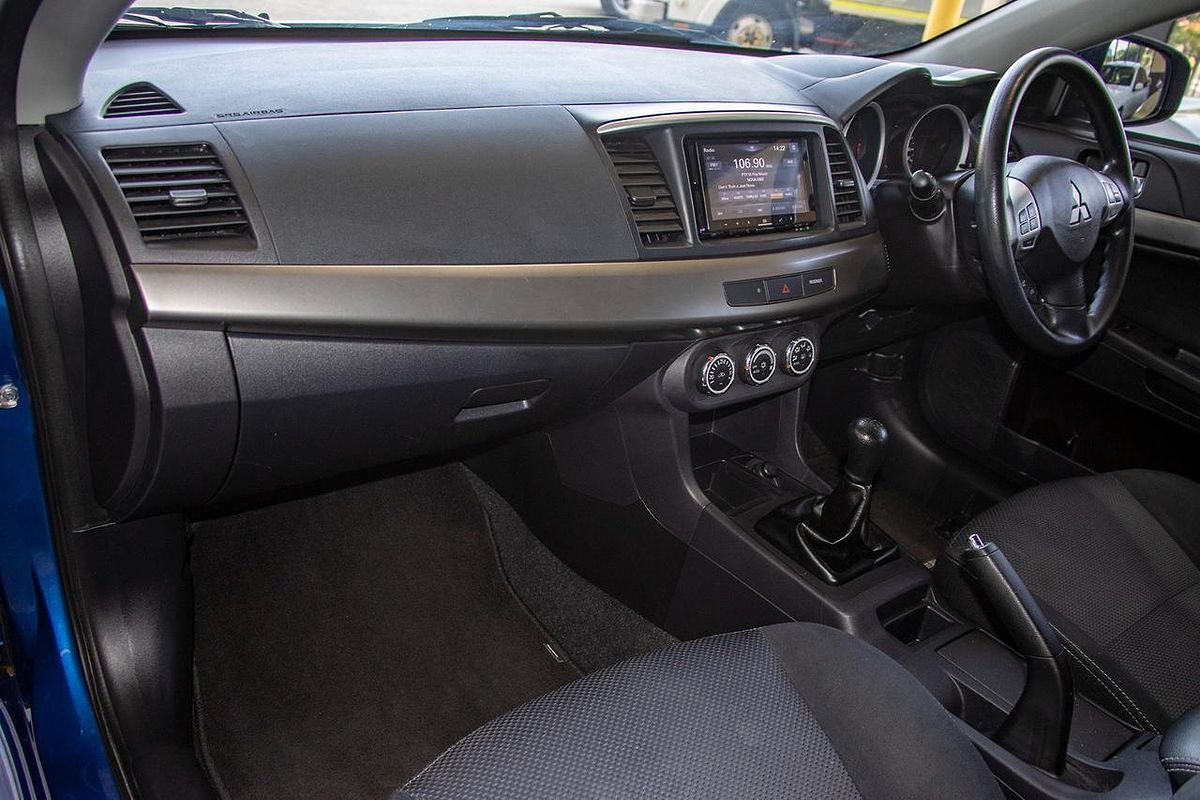 2015 Mitsubishi Lancer ES Sport CJ