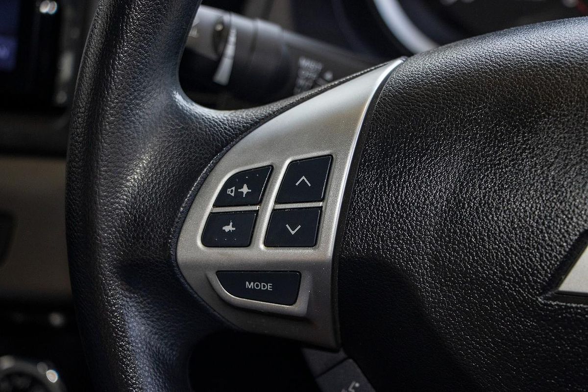 2015 Mitsubishi Lancer ES Sport CJ