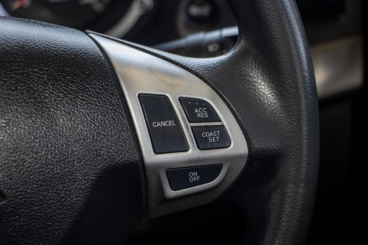 2015 Mitsubishi Lancer ES Sport CJ