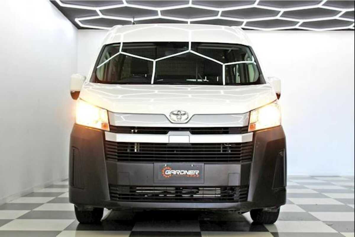 2020 Toyota HIACE HIGH ROOF EXTRA LONG GDH320R