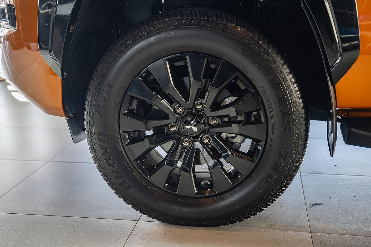 2025 Mitsubishi Triton GSR MV 4X4