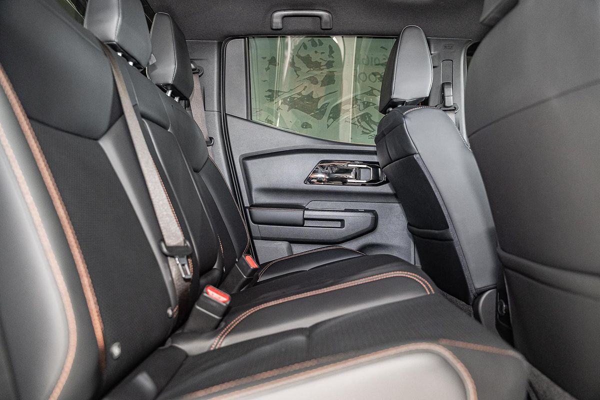 2025 Mitsubishi Triton GSR MV 4X4