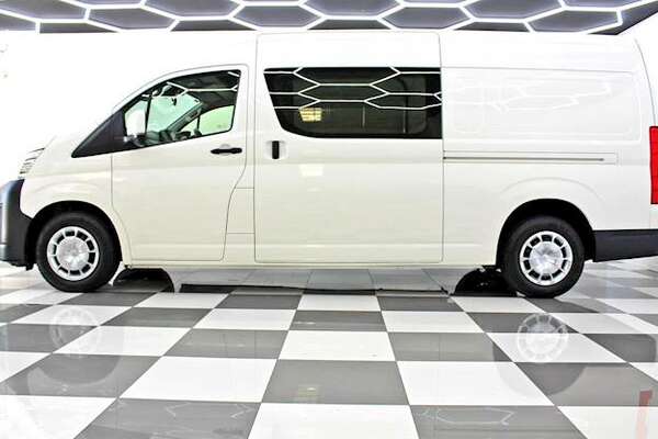 2020 Toyota HIACE HIGH ROOF EXTRA LONG GDH320R