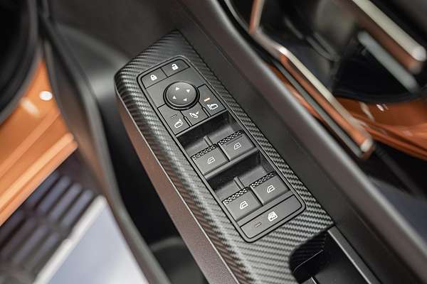 2025 Mitsubishi Triton GSR MV 4X4