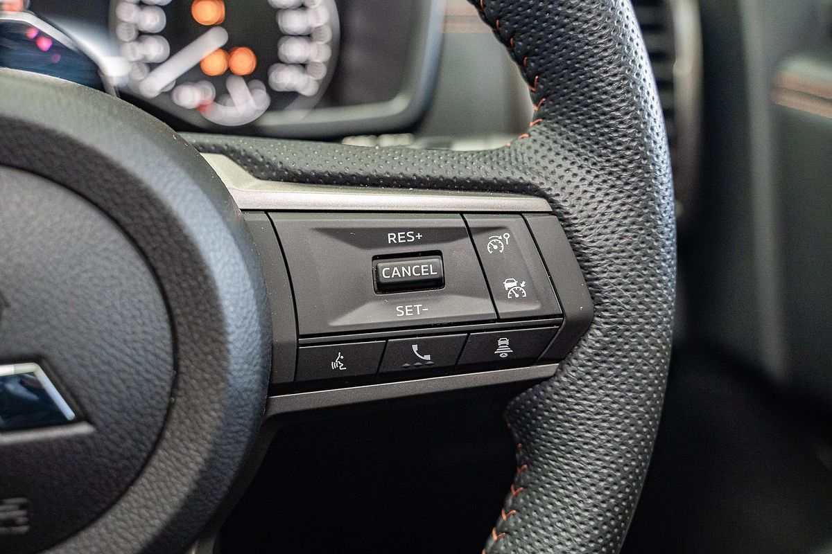 2025 Mitsubishi Triton GSR MV 4X4