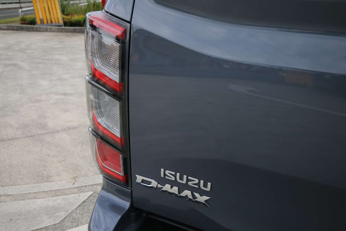 2024 Isuzu D-MAX X-TERRAIN 4X4